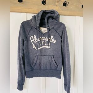 Y2k, 2000’s Abercrombie hoodie.